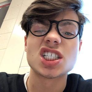 Meet your Posher, Caleb